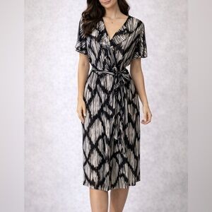 MSK Dress 14W Black Ivory Short Sleeve Flowy Belted Career Church Summer